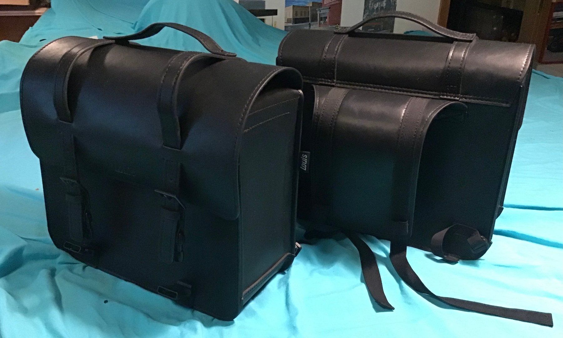 Valigie: Töff- Satteltaschen Packtaschen Motorrad Leder – Usato da Rifferswil venduto da Bmklaus