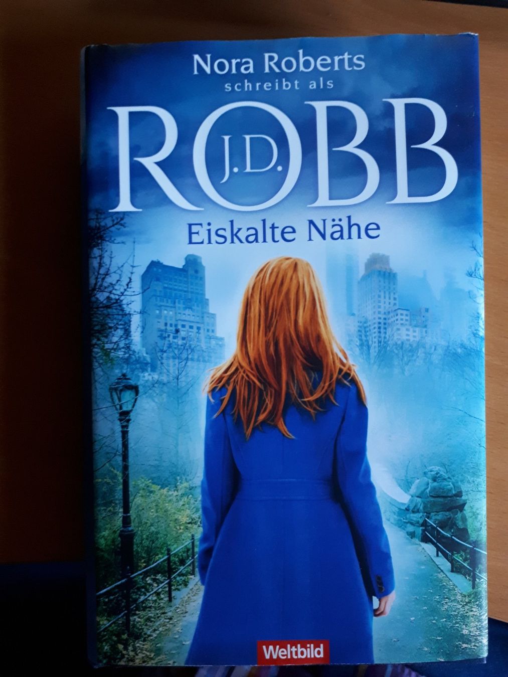 Libri: Eiskalte Nähe - JD Robb / Nora Roberts – Usato da Hettiswil venduto da san_kf5h