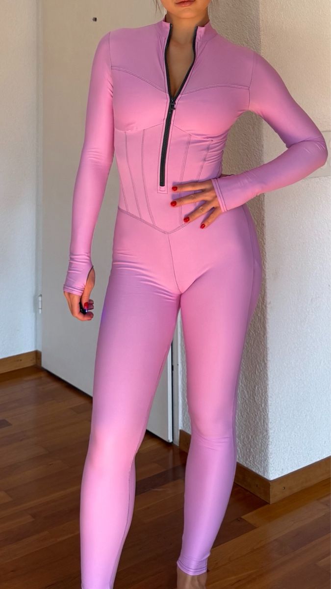 Tute: Pink Sport Jumpsuit - Size S – Nuovo (secondo la descrizione) da Zürich venduto da eli_t8nw 4