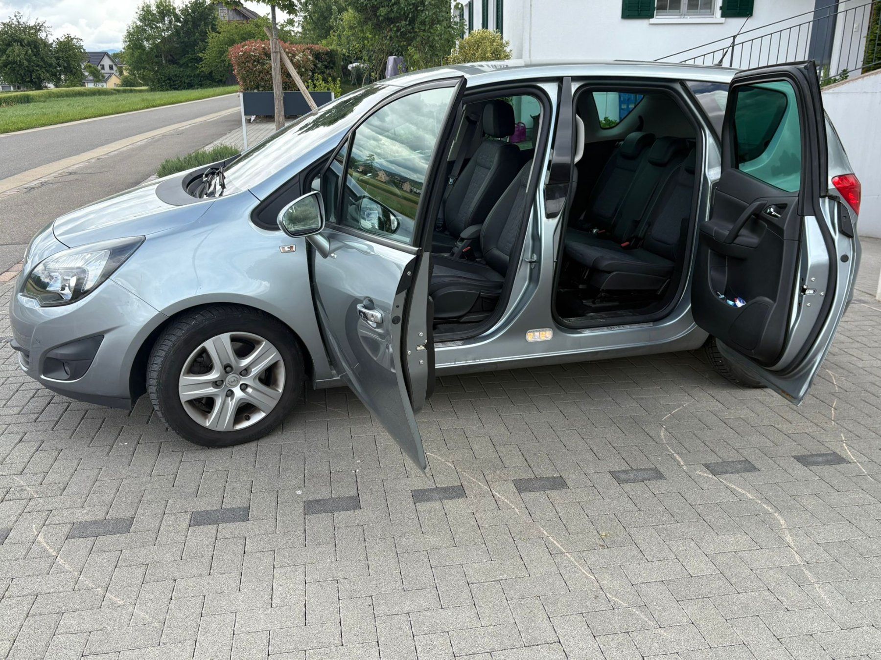 Opel Automobili: Opel Meriva 1.4 – Usato da Merenschwand venduto da rap_p5fr 4