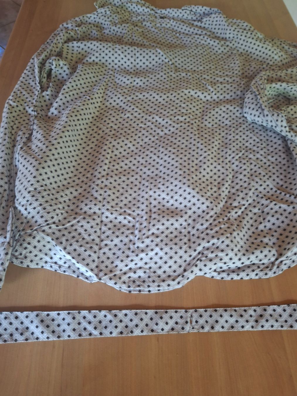 Camicette: Chemise avec "cravate" taille 40 marque Street One – Usato da Villiers venduto da san_jn5w 7