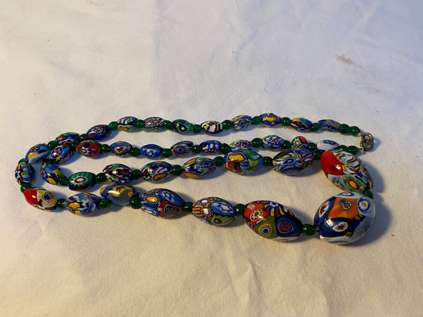 Murano Catenine: Millefiori Murano Halskette – Usato da Basel venduto da ota_2f9m 1