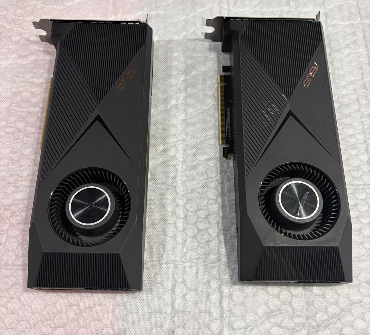 Asus Schede grafiche: Carte graphique ASUS GeForce RTX 3090 24Go – Nuovo (secondo la descrizione) da Petit-Lancy venduto da jcj_xh59