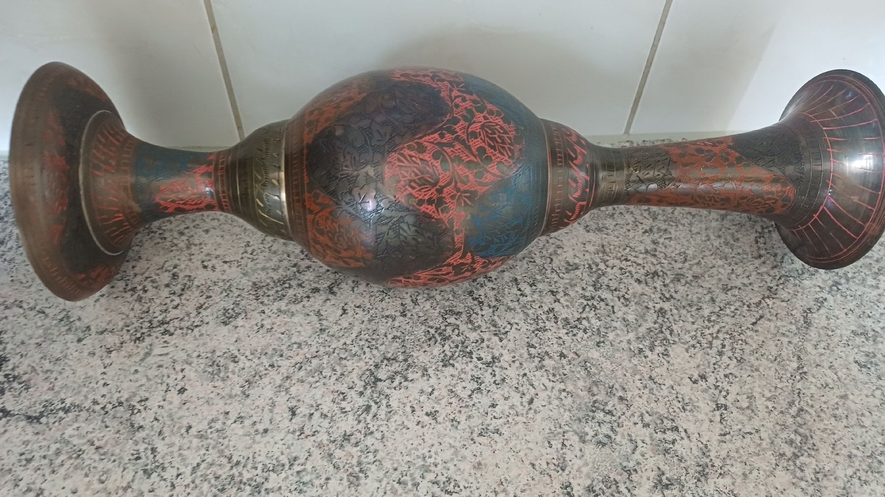 Vasi & Recipienti: Schöne verzierte Vase – Usato da Flawil venduto da Pinkmalibu 1