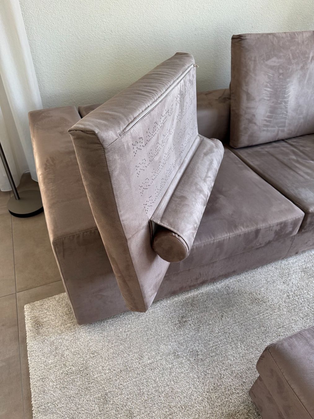 Divani: Sofa - Groundpiece von Flexform mit/ohne Hocker – Usato da Schocherswil venduto da EstherWei 2