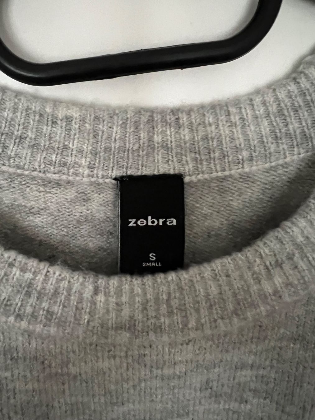 Pulls & Sweat-shirts: Zebra Damenpullover – D'occasion à Abtwil SG par chi_yh9f 1