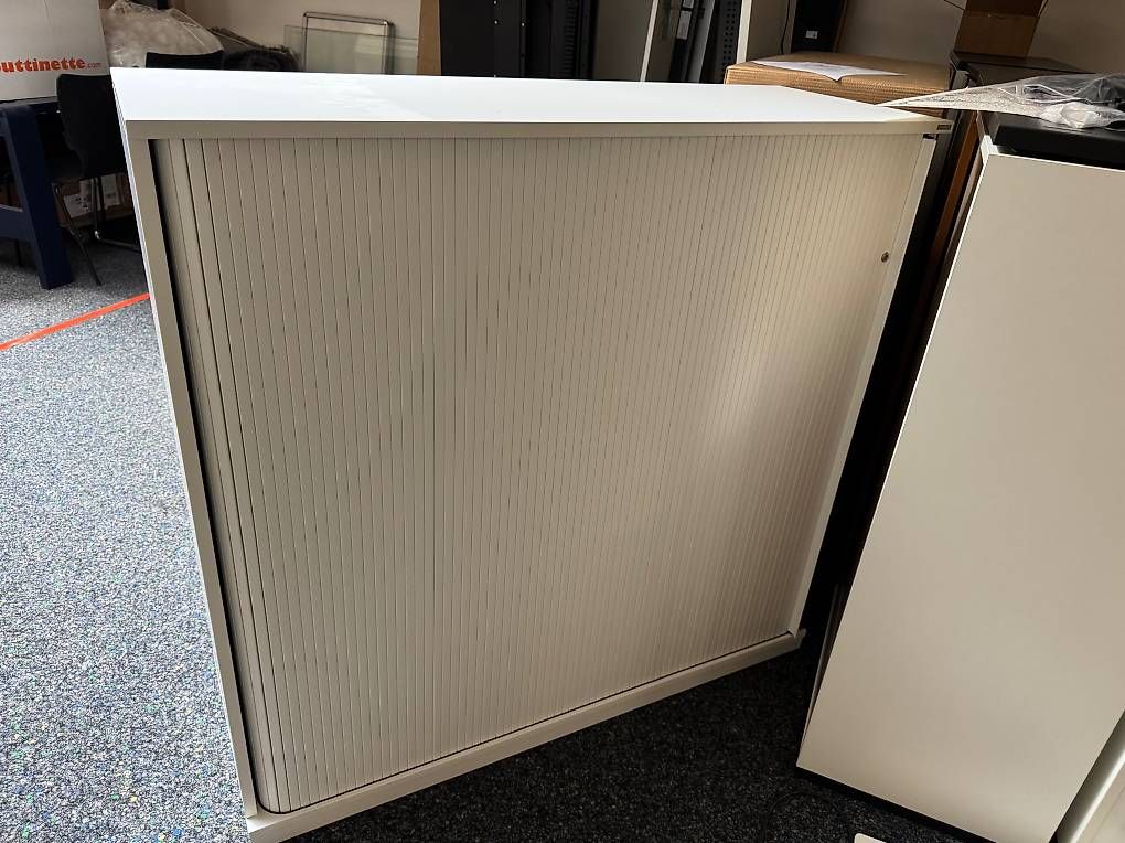 Schränke: Rollladen Schrank Abschliessend – Gebraucht aus Burgdorf von lea_99hp