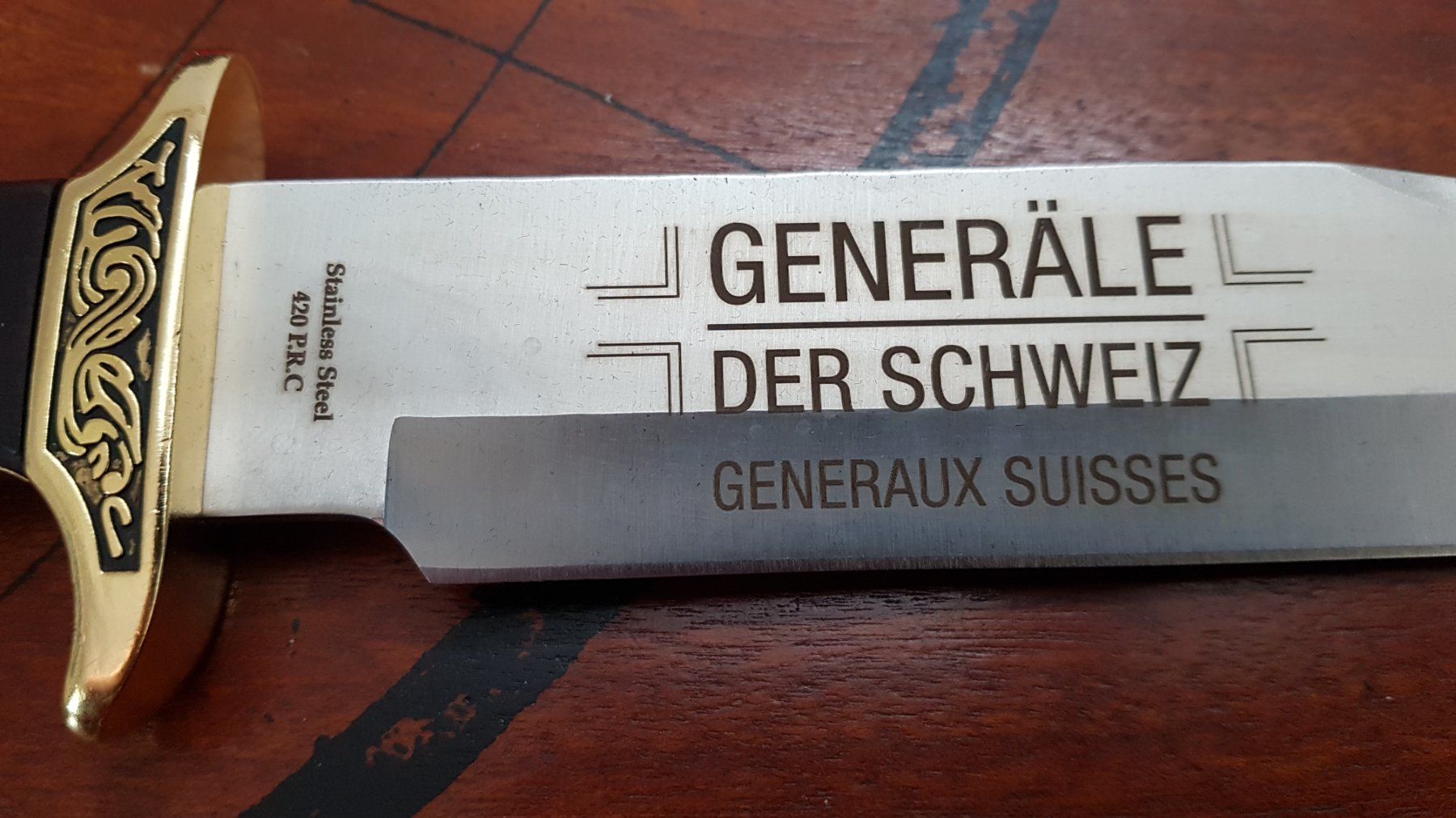 Coltelli: "Generäle der Schweiz" - 4er Messer-Set, limitiert – Nuovo e nell'imballaggio originale da Aesch LU venduto da tooni88 6