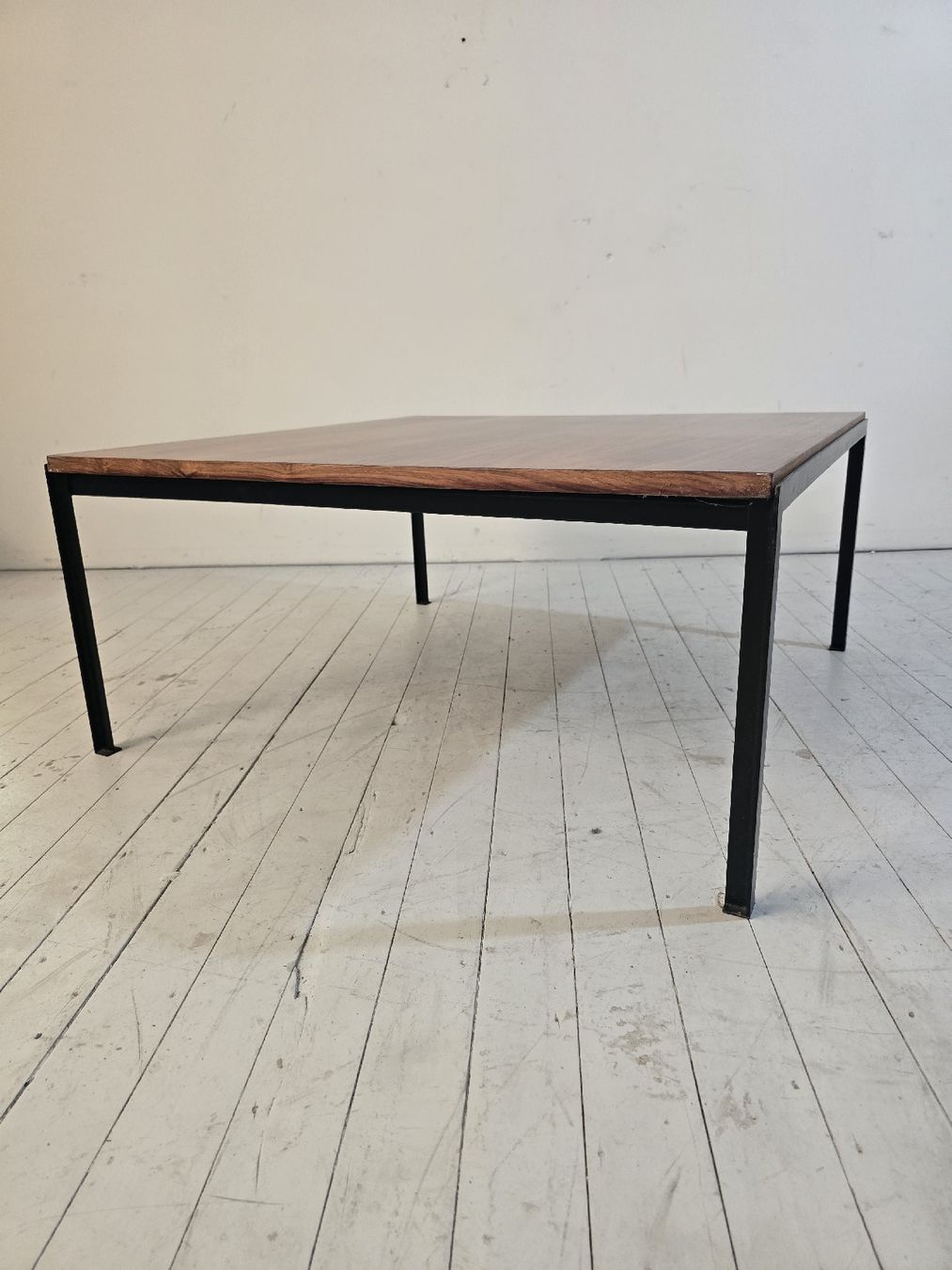 Tavoli: Couchtisch Knoll int.1970 Palisander – Usato da Untersiggenthal venduto da babette0815 1