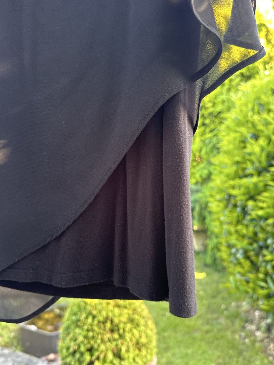 Comma Top: Commas Sommer Top, Schwarz, Gr. 36  – Usato da Lenzburg venduto da selabella 2
