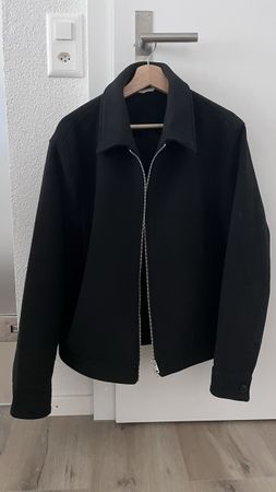 Zara Jacke schwarz Grösse L guter Zustand