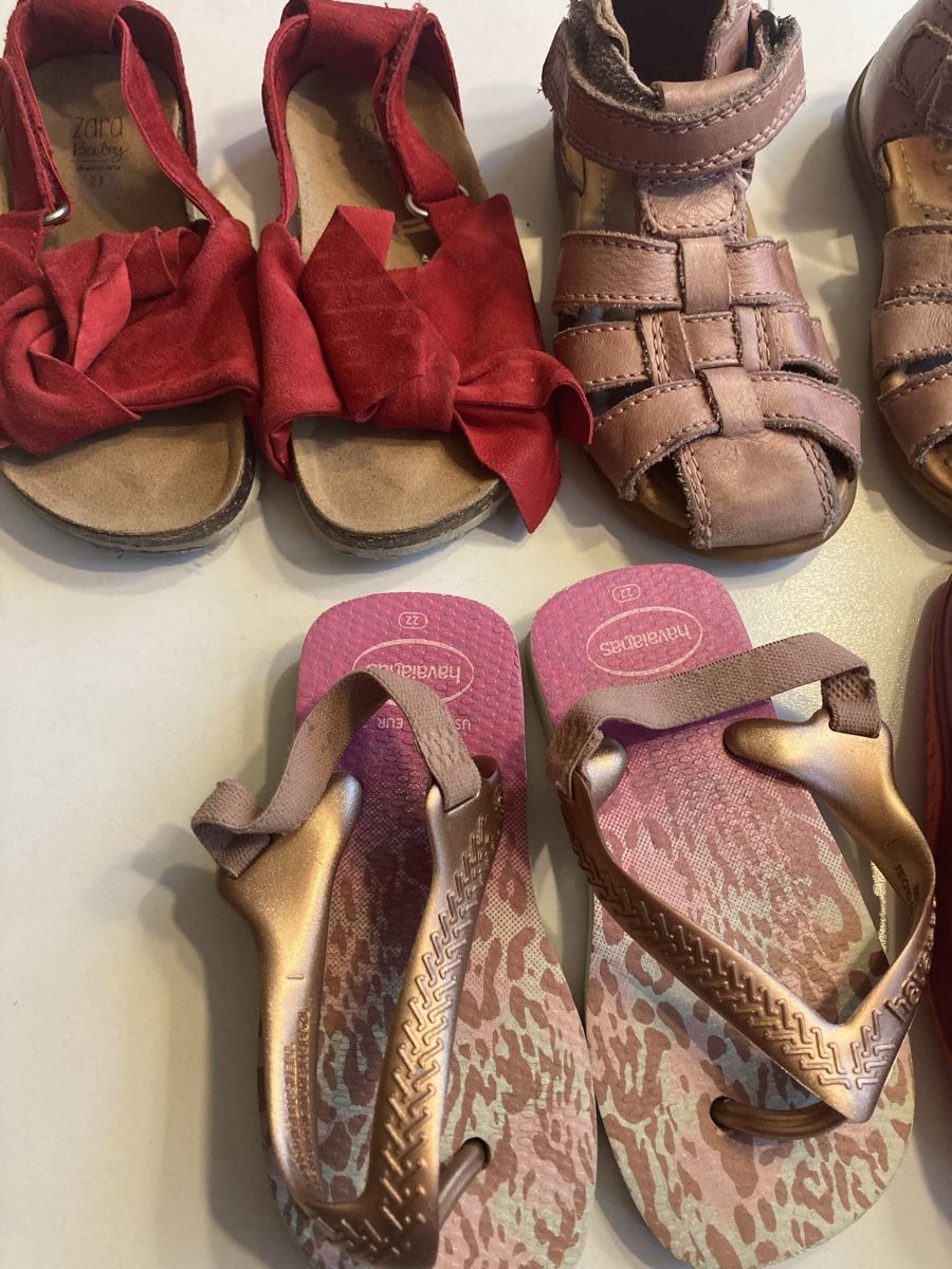Scarpe per ragazze: Schuhpaket Sommer / Grösse 23 – Usato da Bern venduto da Marina_K 1
