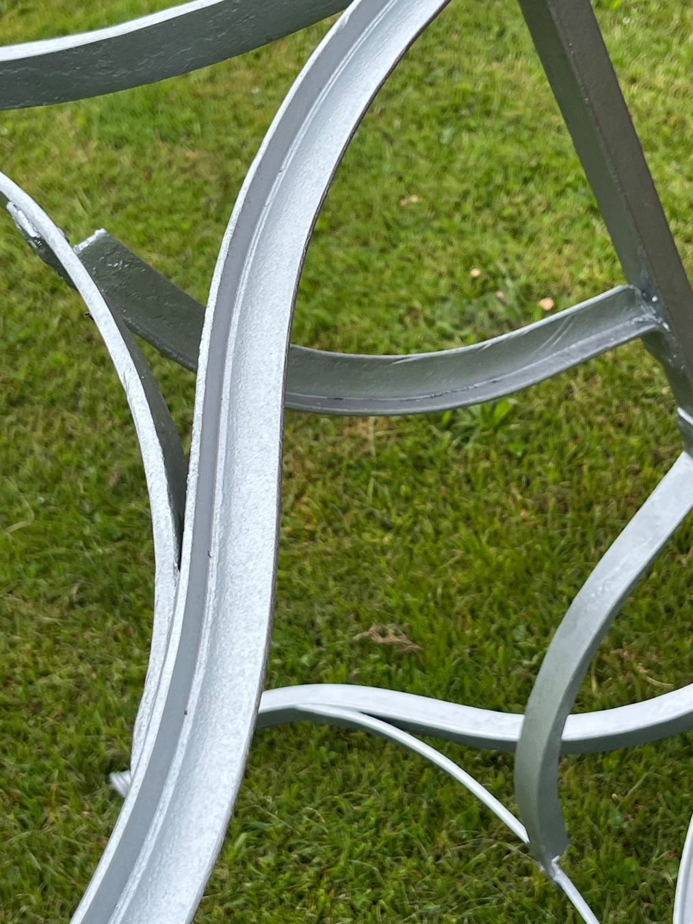 Bigla Tische: Gartentisch Metall Bigla , Sissach – Gebraucht aus Allmendingen b. BE von  4