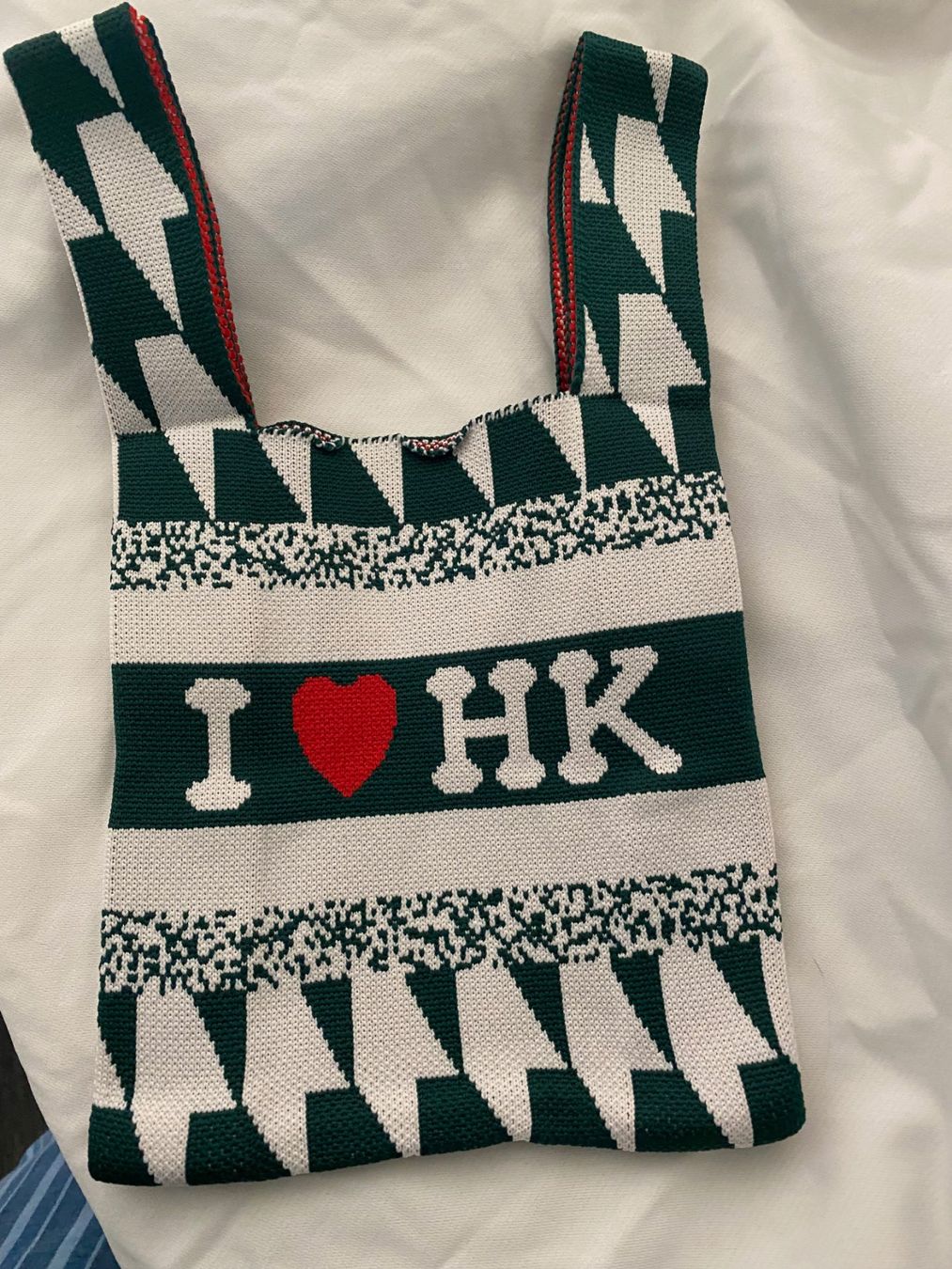 Taschen: Kleines Stoff-Täschli  I Love HK – Neu (gemäss Beschreibung) aus Allenwinden von Obalu