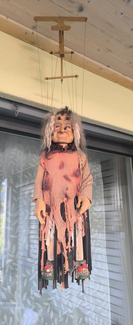 Puppen: Hexen-Marionette – Gebraucht aus Wigoltingen von dom_wbc6