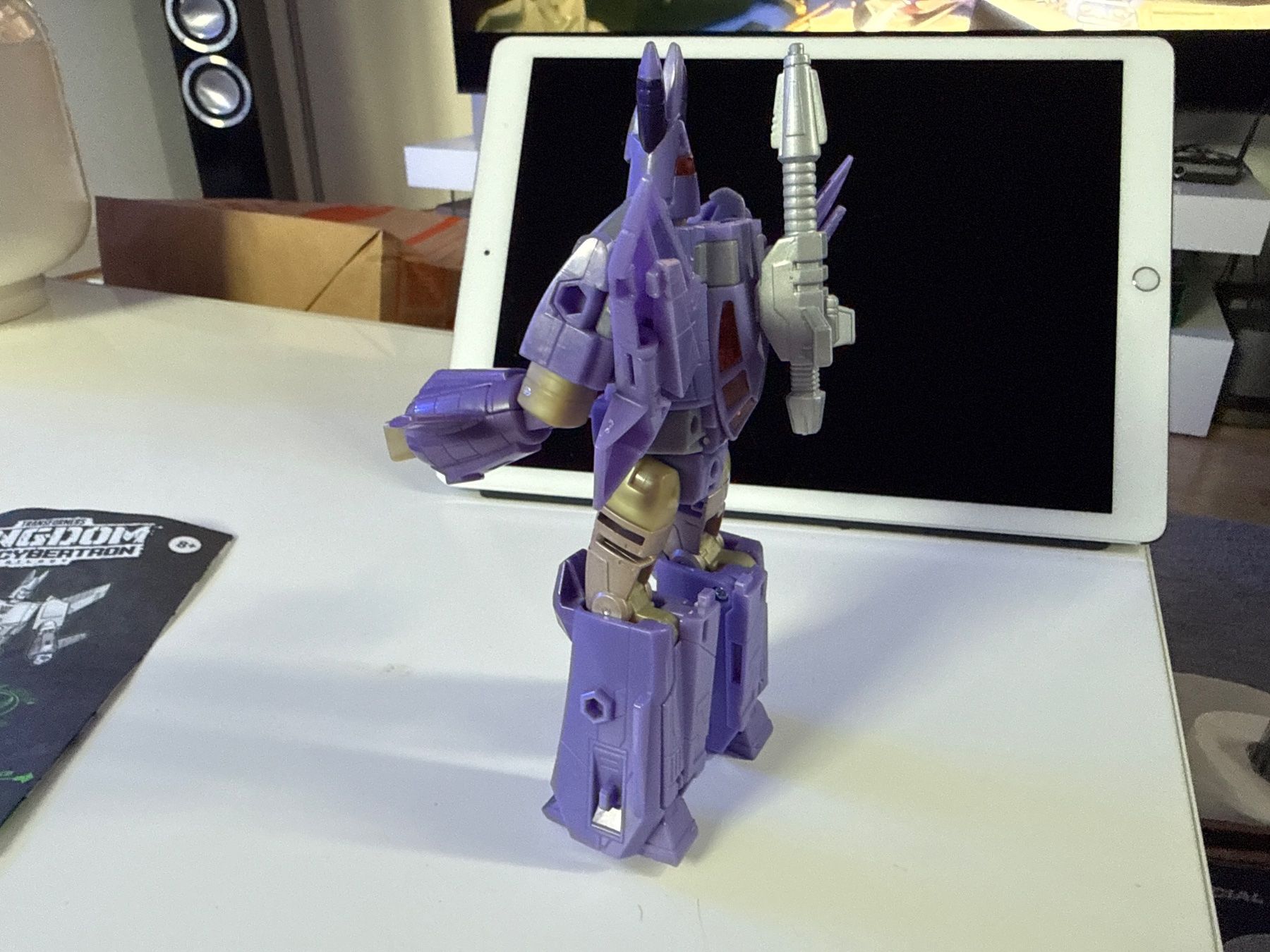 Hasbro Statuette: Transformers Kingdom War for Cybertron Cyclonus Hasbro – Usato da Allschwil venduto da meeresperle 3