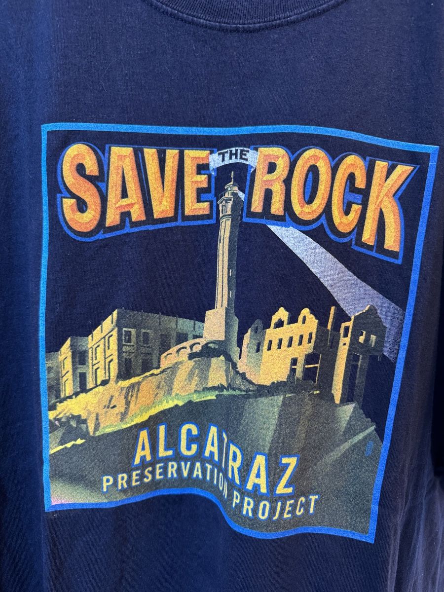 T-shirt: Hanes Tshirt Save The Rock Alcaraz – Usato da Obfelden venduto da tan_9lj9 5