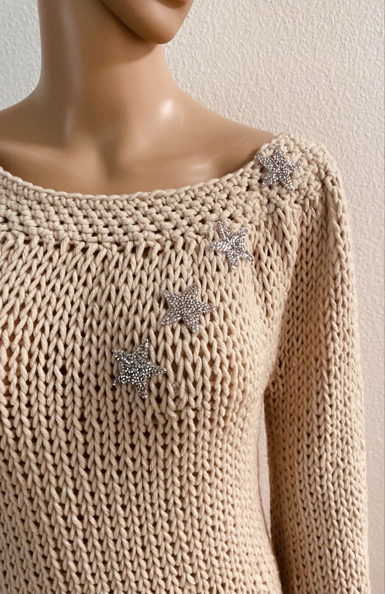 Maglioni & Felpe: Damen Pullover beige mit Sternen Applikation Neu – Nuovo e nell'imballaggio originale da Au ZH venduto da Jaggy4 2