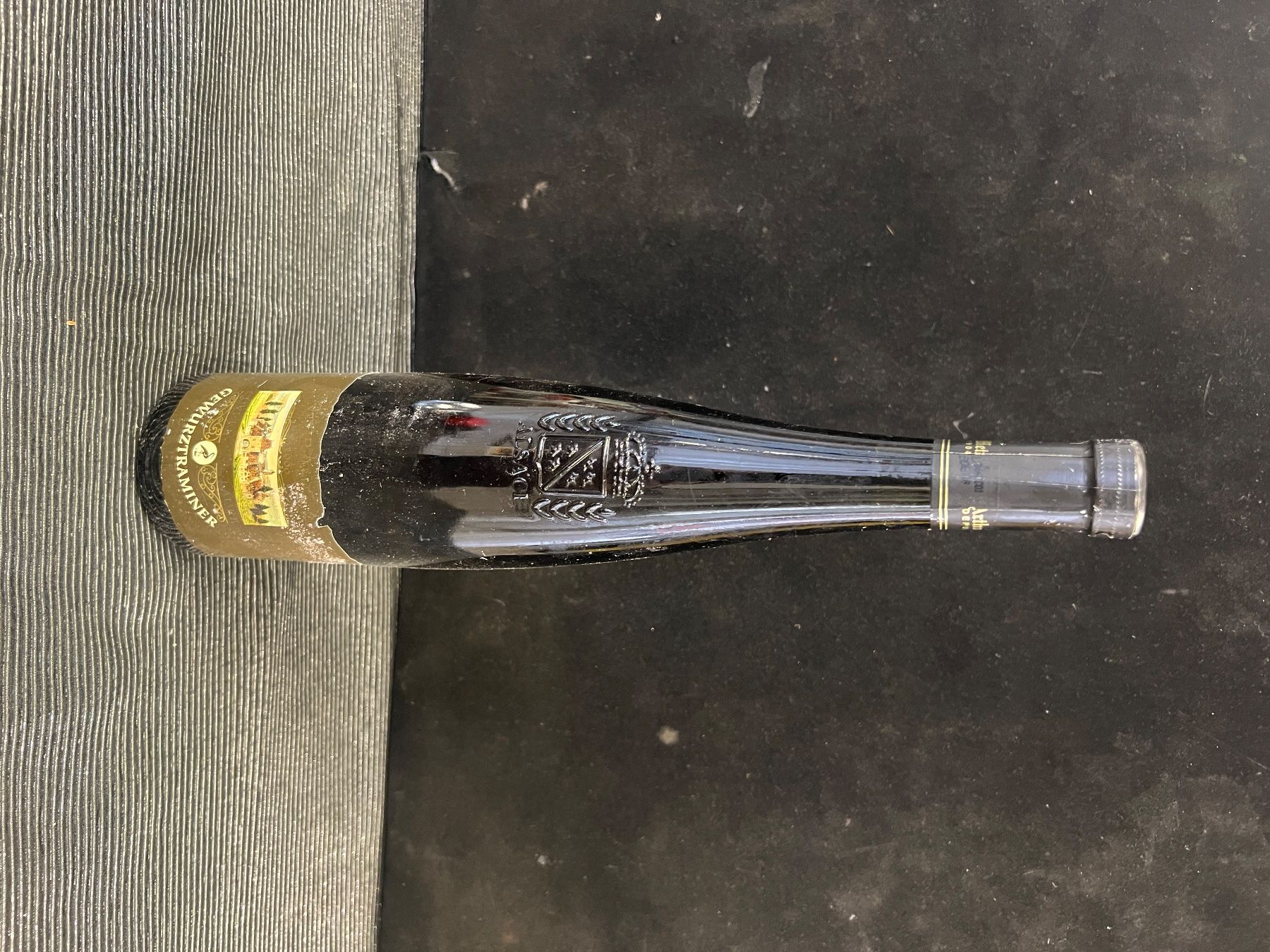 Vino: GEWURZTRAMINER 2000 – Usato da Genève venduto da Leboucheoreilles