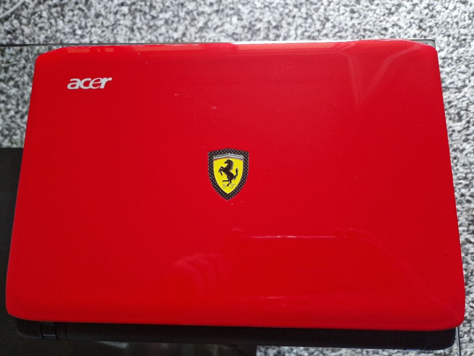 Acer Notebooks: Ferrari laptop – Gebraucht aus Lauterbrunnen von ziv_nd87 2