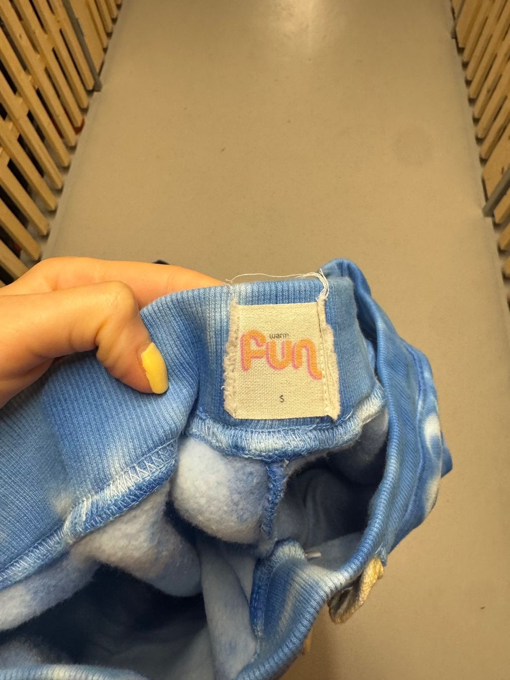 Pantaloni: Jogging tie-dye bleu taille S – Nuovo (secondo la descrizione) da Chavannes-pres-Renens venduto da mar_2x72 2