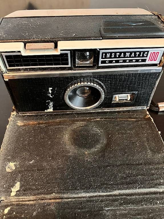 Fotocamera: Instamatic Camera 100 – Usato da zürich venduto da insomnia1975