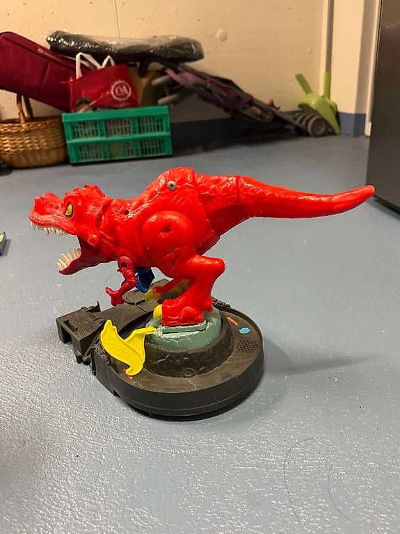 Hot Wheels Giocattoli: Hot Wheels City T-Rex Rampage – Usato da Turgi venduto da tra_8mnq