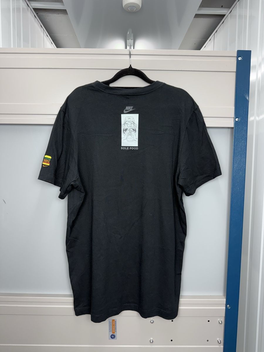 Nike T-shirts: Nike solefood tee – D'occasion à Lausanne par Unehistoiredesapes 5