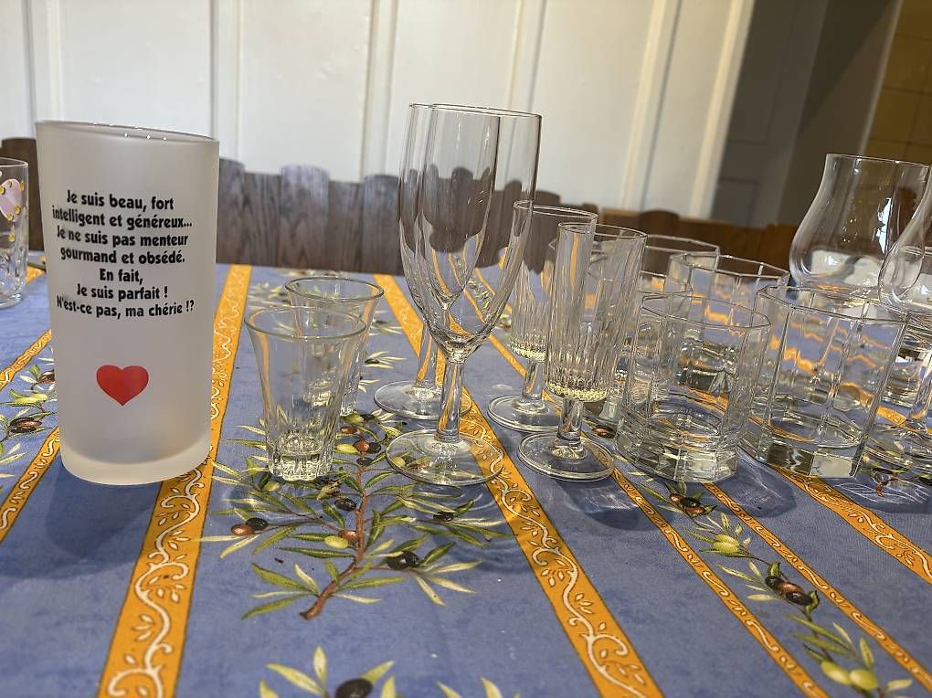 Bicchieri: Lot de verres en verre transparent – Usato da Bôle venduto da jes_987t 3