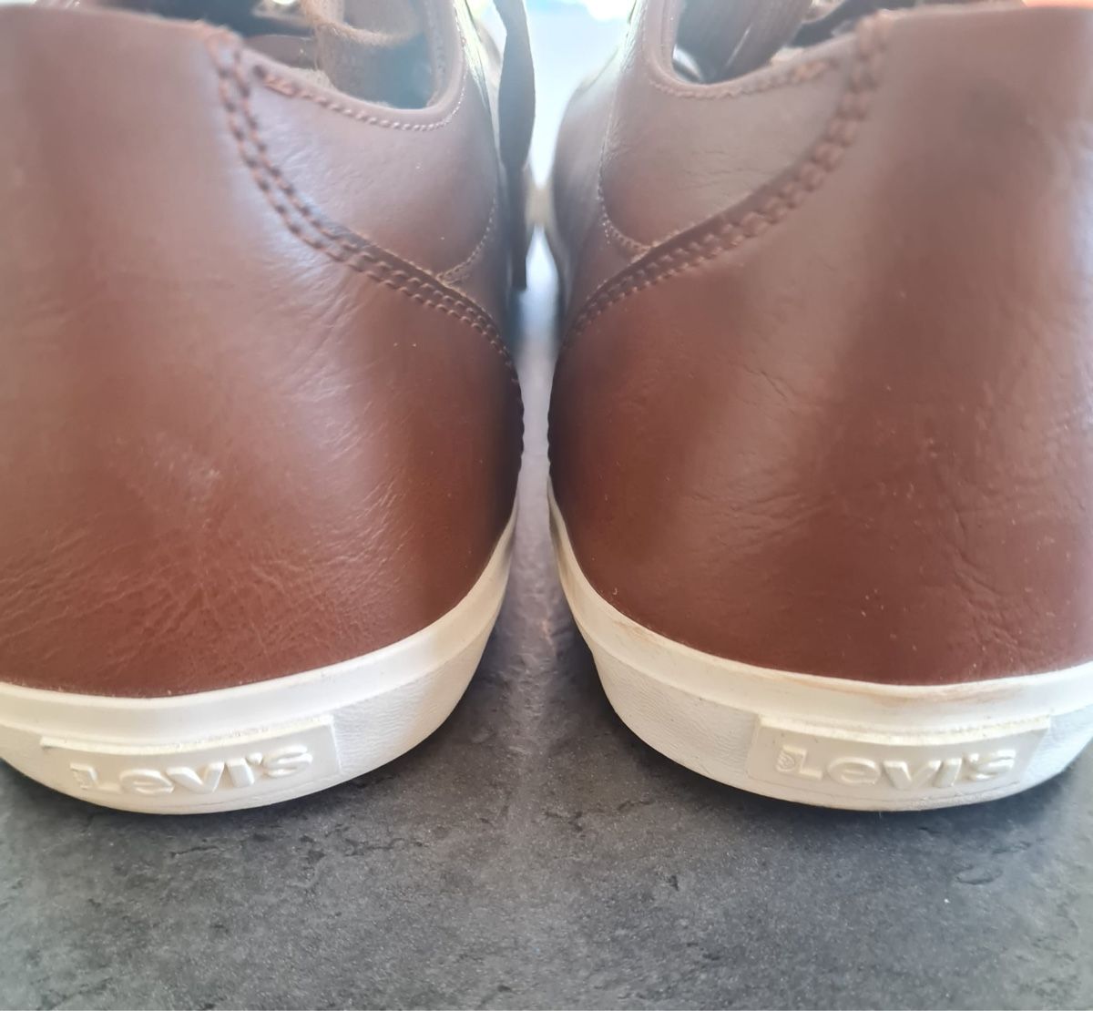 Levi's Scarpe da uomo: Levi‘s Sneaker Braun Grösse 43 – Usato da Zürich venduto da Juancarlos1 2