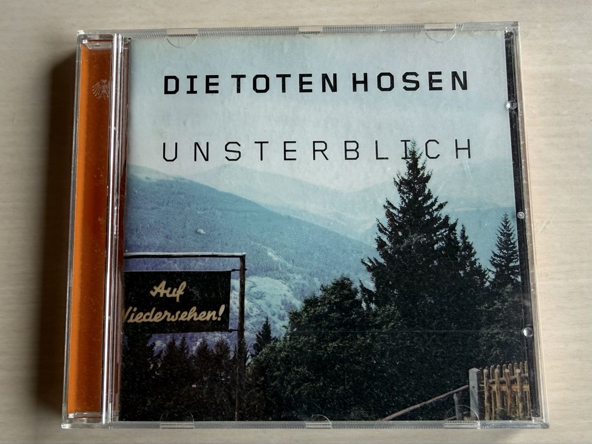 CD: Die Toten Hosen - Unsterblich CD – Usato da Oberried Brienz venduto da Chyara