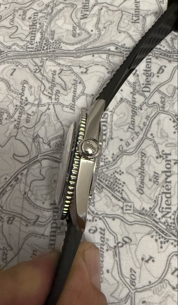 Oris Montres: Oris Divers Date 39mm mit Garantie – Neuf (Voir description) à Frenkendorf par RAJN 3