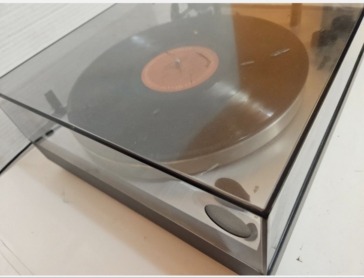 Thorens Giradischi: Thorens TD 166 Mk2 Plattenspieler – Usato da Trimbach venduto da SABO-61 6