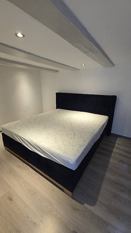 Betten: Doppelbett 180 × 200 cm – Gebraucht aus Rheinau von cam_gg6q