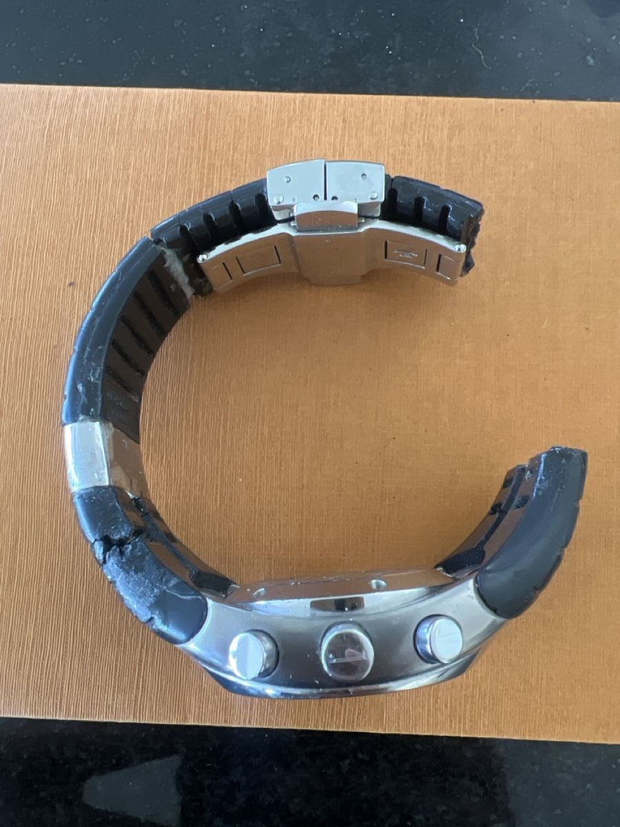 Orologi: Pirelli P Zero Tempo Chrono mit Gebrauchsspuren, sommerlich  – Usato da Rothenhausen venduto da Melania24 5