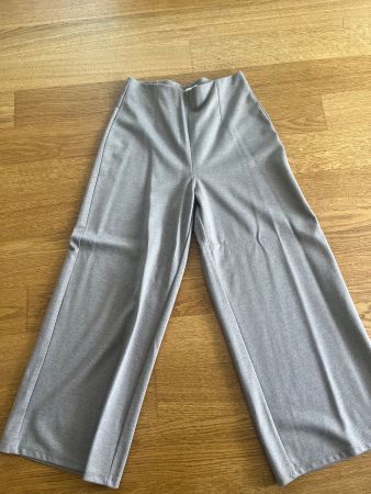 Wie NEU! Sehr schöne Hose von MANGO Gr. XS