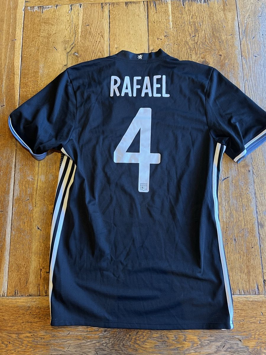 Adidas Canottiere & Pantaloni: Lyon Trikot – Usato da Neuendorf venduto da Raphi.B4 2