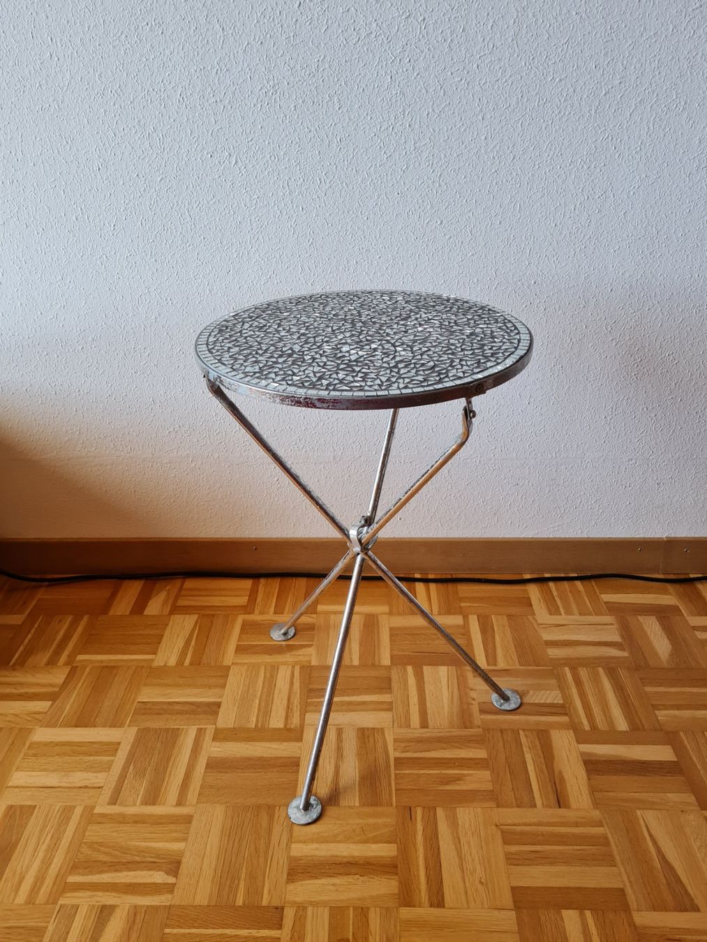 Kare Tavoli: Beistelltisch von KARE Design – Usato da Maur venduto da Tashi010 2
