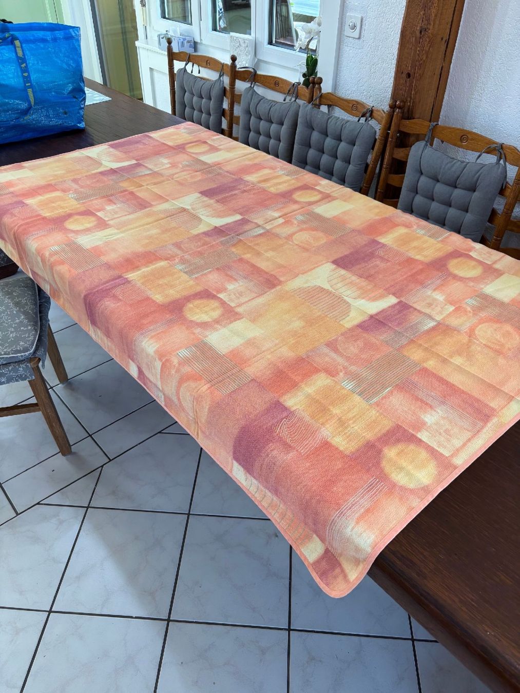 Tessuti: nappe de restaurant ou pour particulier – Usato da chatonnaye venduto da lebizu 1