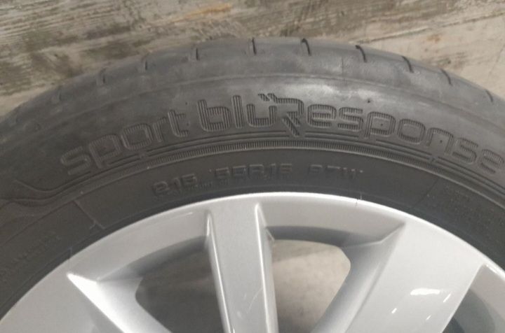 Volkswagen Cerchioni: VW Orginal Komplett Räder – Usato da Glattbrugg venduto da B_B 2