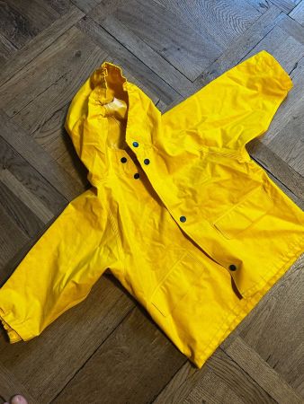 gelbe Regenjacke für Kinder
