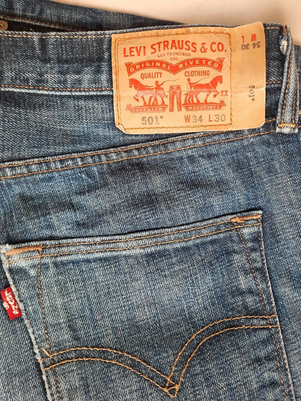 Levi's Jeans: LEVI'S  501  W 34   L 30 – Usato da Le Locle venduto da marylise01 2