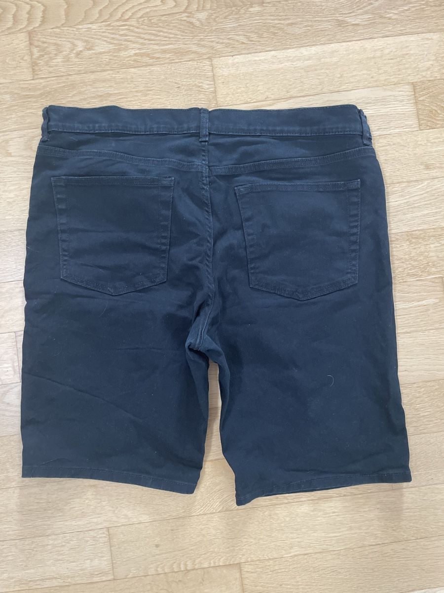 H&M Pantaloni: Schwarze H\&M Shorts Gr. 36 – Usato da Wettingen venduto da rom_zm2f 2