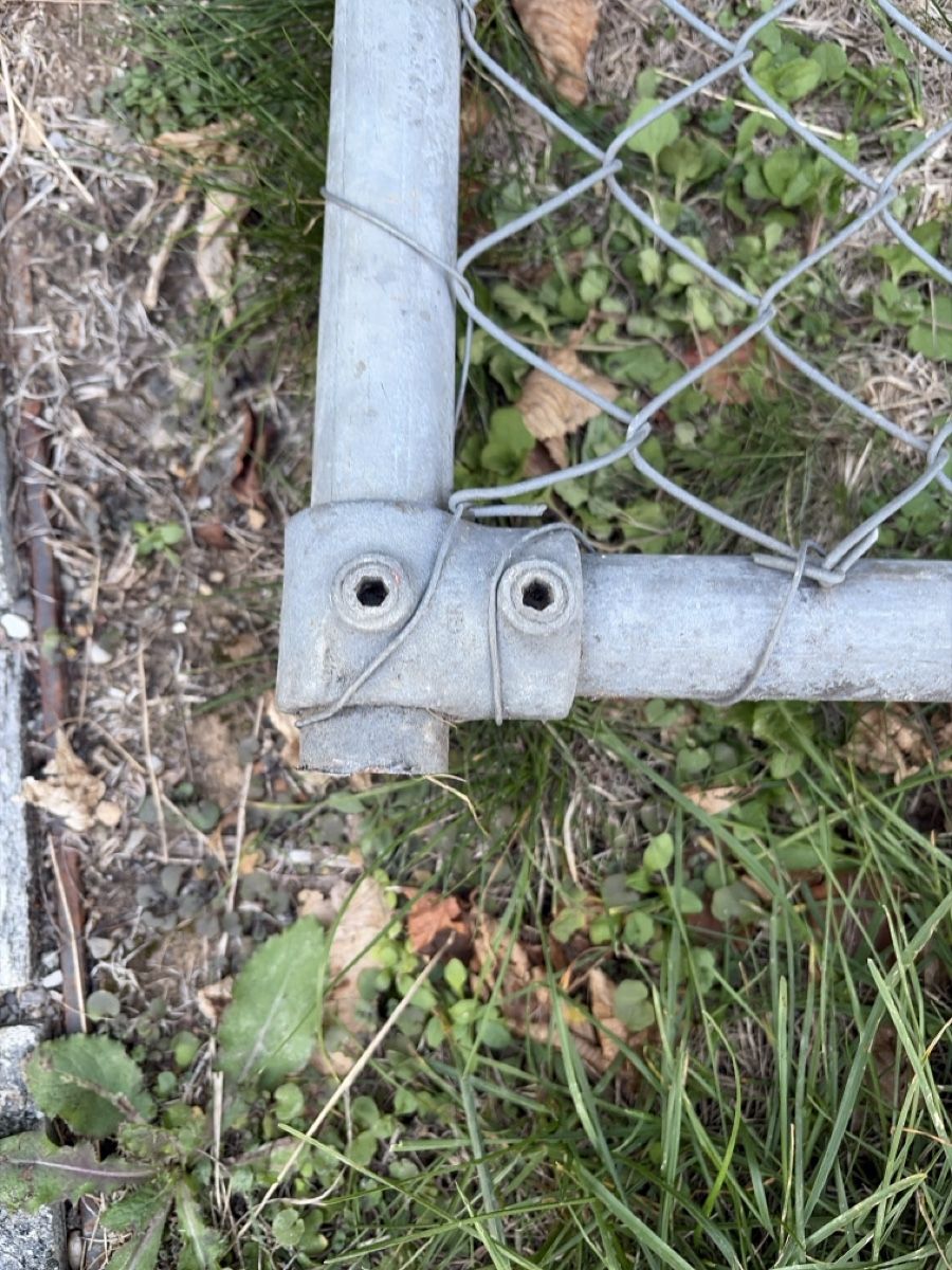 Zäune: Drahtzaun Teilstück  – Gebraucht aus Uster von stida 6