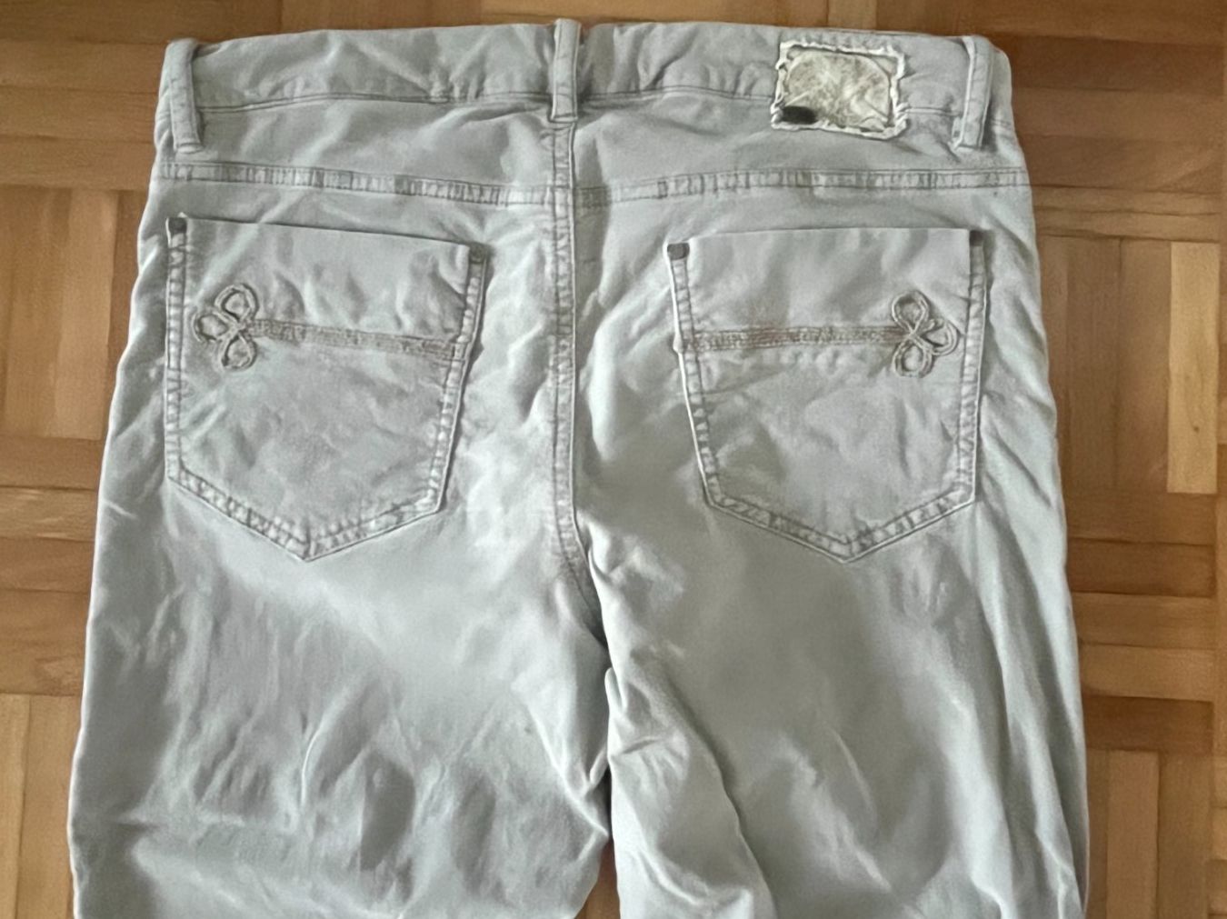 Nile Jeans: Nile 5 Pocket Jeans, samtoptik – Usato da Luzern venduto da Lampion 2