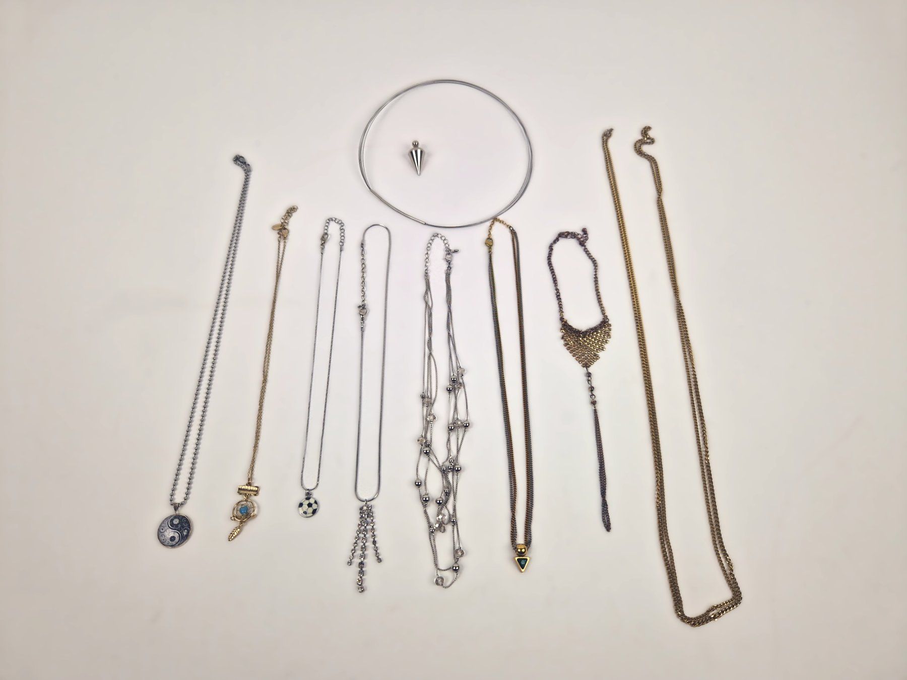 Ketten: Schmuck Set für Damen – Gebraucht aus Basel von Restwert_Basel