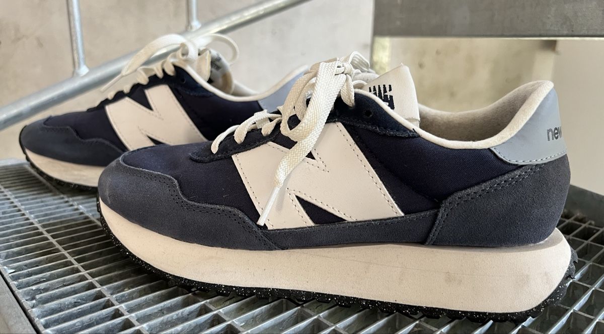 New Balance Herrenschuhe: Blaue New Balance 237 Grösse 39 – Gebraucht aus Regensdorf von Barbara9 1