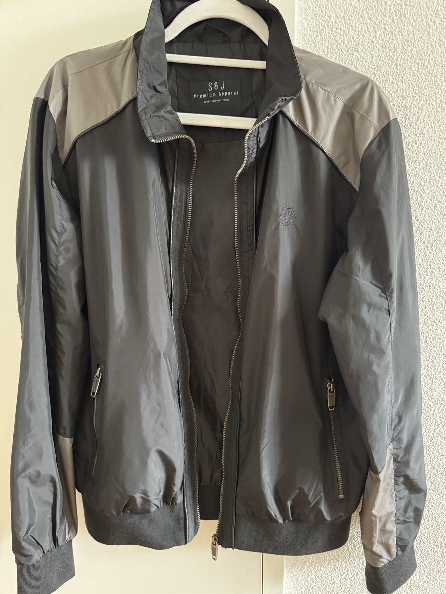 Giacche: Stylish S&J Premium Apparel Jacket - Perfect for Spring! – Usato da Zug venduto da pav_q5f7 1