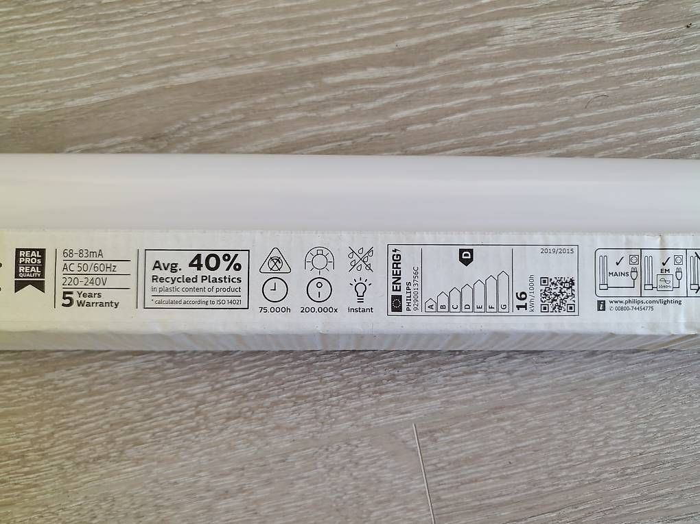 Philips Lampes: Philips MASTER LEDtube 1050m neu – Neuf avec emballage d'origine à Kehrsatz par EllaAK 1