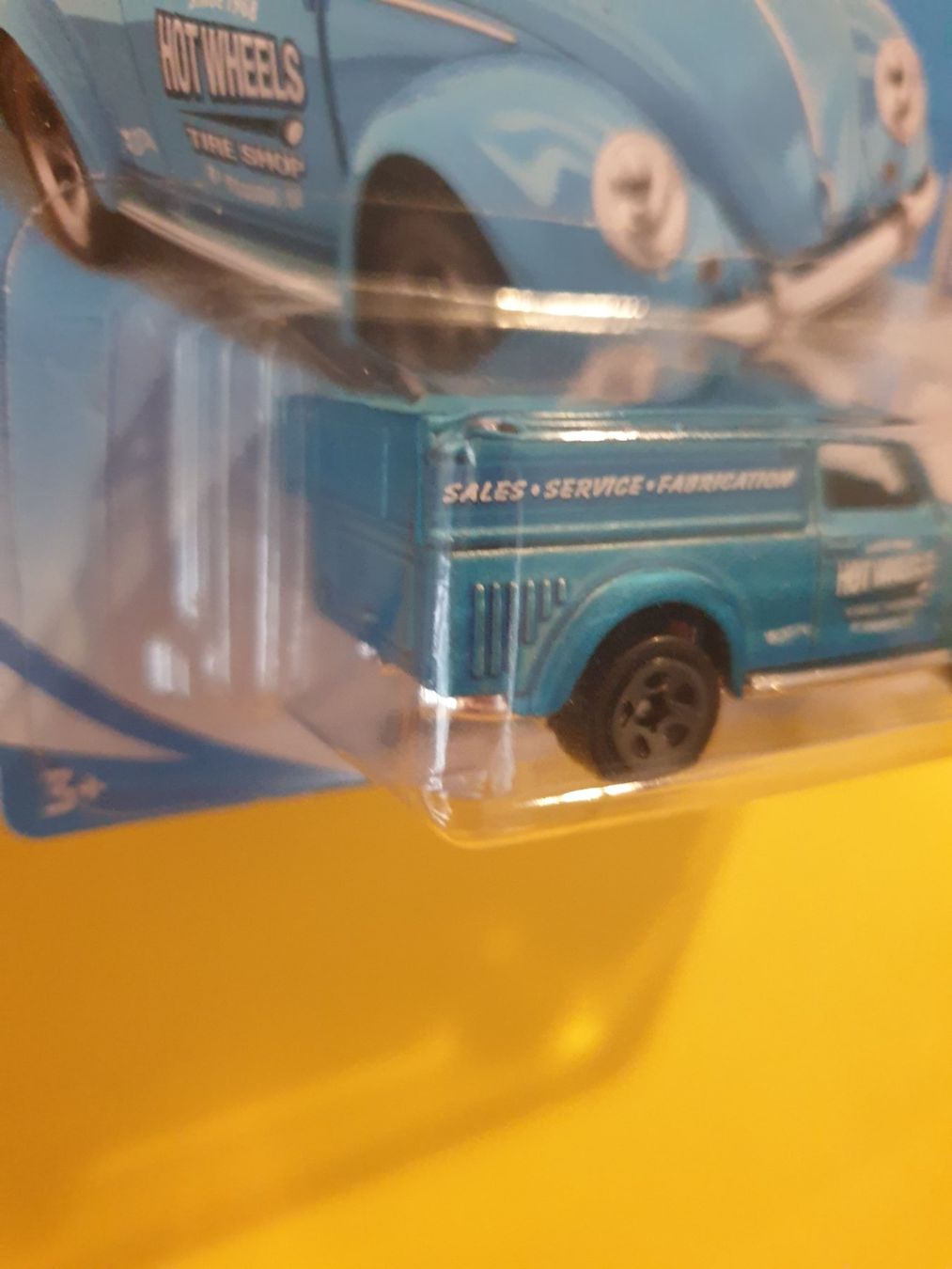 Hot Wheels Modellini d'auto: Hit Wheels '49 VOLKSWAGEN BEETLE PICKUP – Nuovo e nell'imballaggio originale da Oftringen venduto da Rotor 3